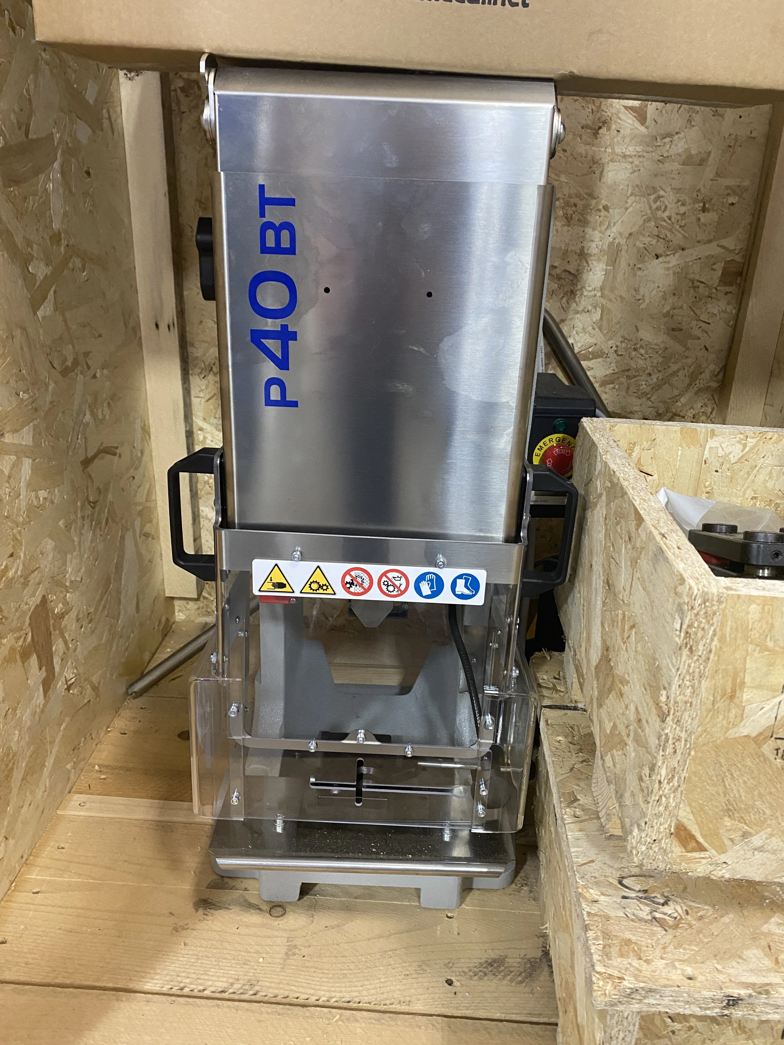 Komax Zeta 650 offers Harness Manufacturing — Liquid Asset Partners